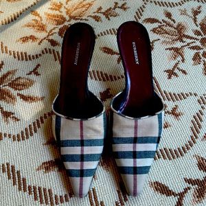 Burberry slide kitten heel